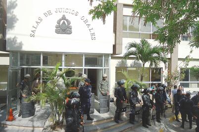 Honduras blinda Corte por juicio a periodista