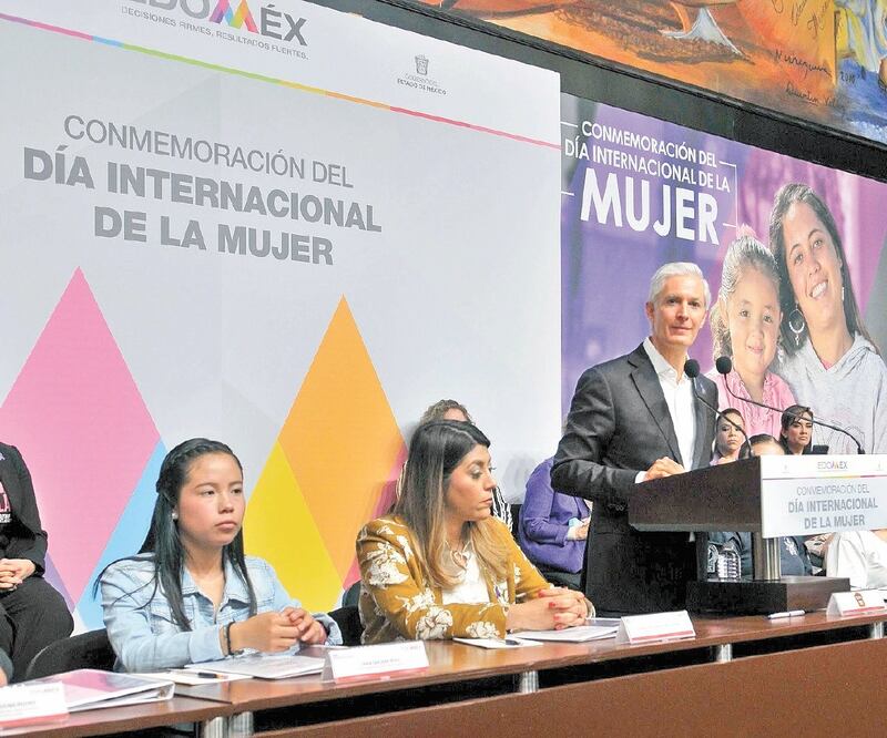 El jefe del Ejecutivo mexiquense, Alfredo del Mazo, dijo que buscan erradicar el embarazo infantil, ya que 24 mil menores se convirtieron en madres en 2019. Foto: ESPECIAL