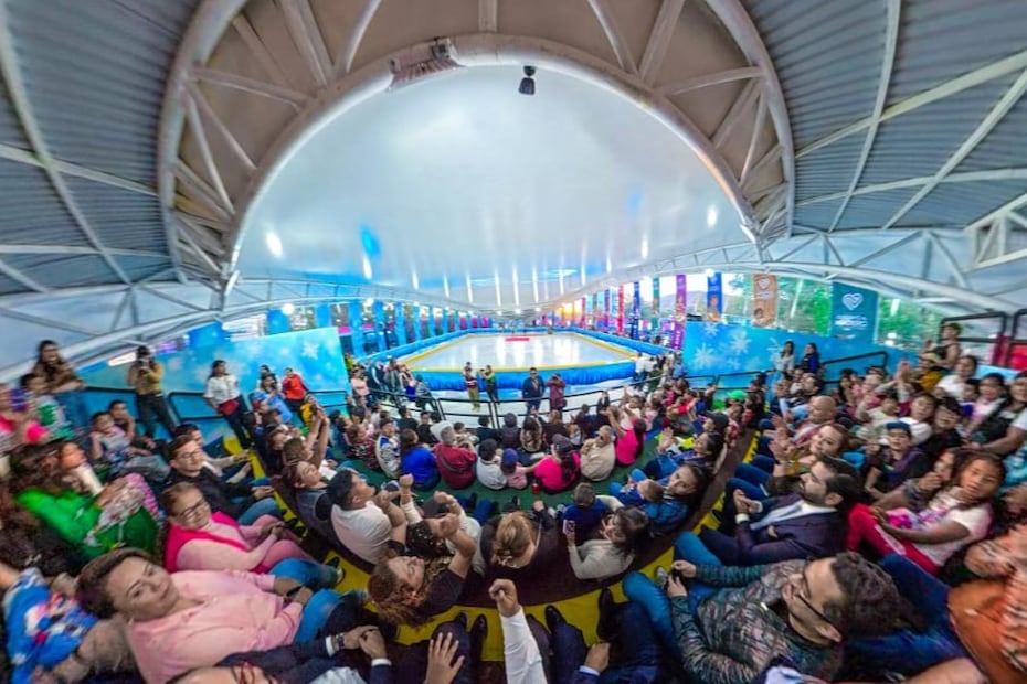 Este parque incluye música ambiental, zonas deportivas y la pista de hielo más grande del norte de la CDMX. Foto: Facebook Alcaldía Gustavo A. Madero