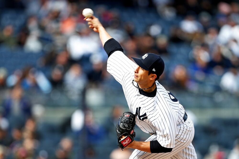 REUTERS. Luis Cessa lanzando en partido contra Orioles de Baltimore