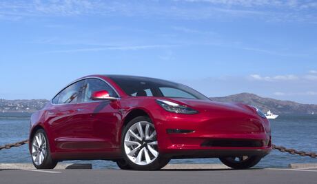 Todo lo que necesitas saber del Tesla Model 3