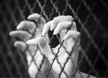 Rescatan a extranjeras víctimas de trata de personas tras operativo en centros nocturnos de Yucatán