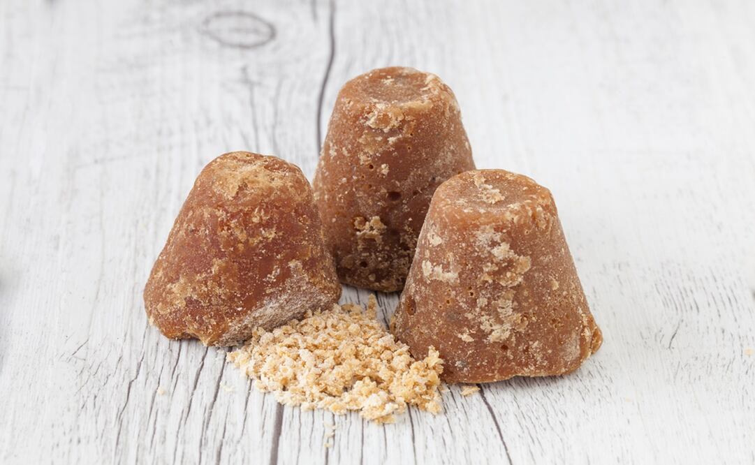 El piloncillo es un endulzante muy utilizado en platos y bebidas tradicionales, viene de la caña de azúcar./Fotos: Istockphoto