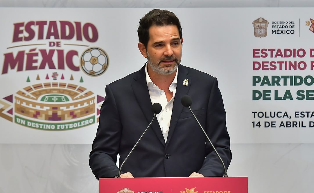 Duilio Davino durante la presentación del México vs Serbia en Toluca. FOTO: IMAGO7