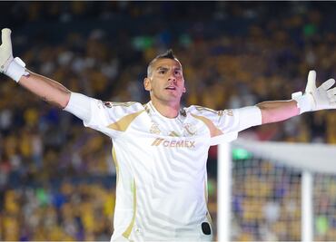 Nahuel Guzmán recibe burlas en España; prensa y aficionados se ríen del arquero de Tigres