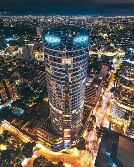 Hotel St. Regis, ubicado en el Paseo de la Reforma. Foto: Archivo