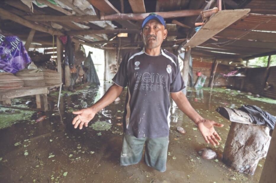 Inundaciones, baile callejero y compras navideñas, entre las fotos de la semana