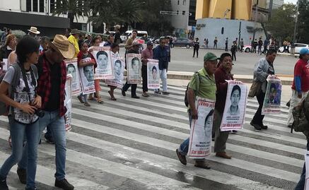 Padres de los 43 de Ayotzinapa piden a la SCJN  "ser un contrapeso"