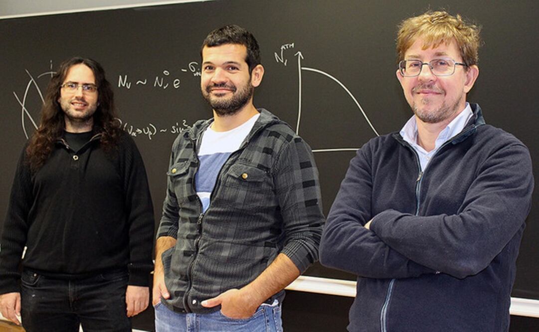 Los investigadores del Instituto de Física Corpuscular: Sergio Palomares, Jordi Salvadó y Andrea Donini. Foto: 
