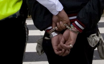 Detienen a exalcalde de Yucatán por uso indebido de funciones