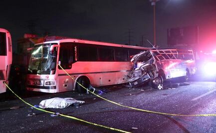 Choque en la México-Pachuca deja al menos 11 muertos