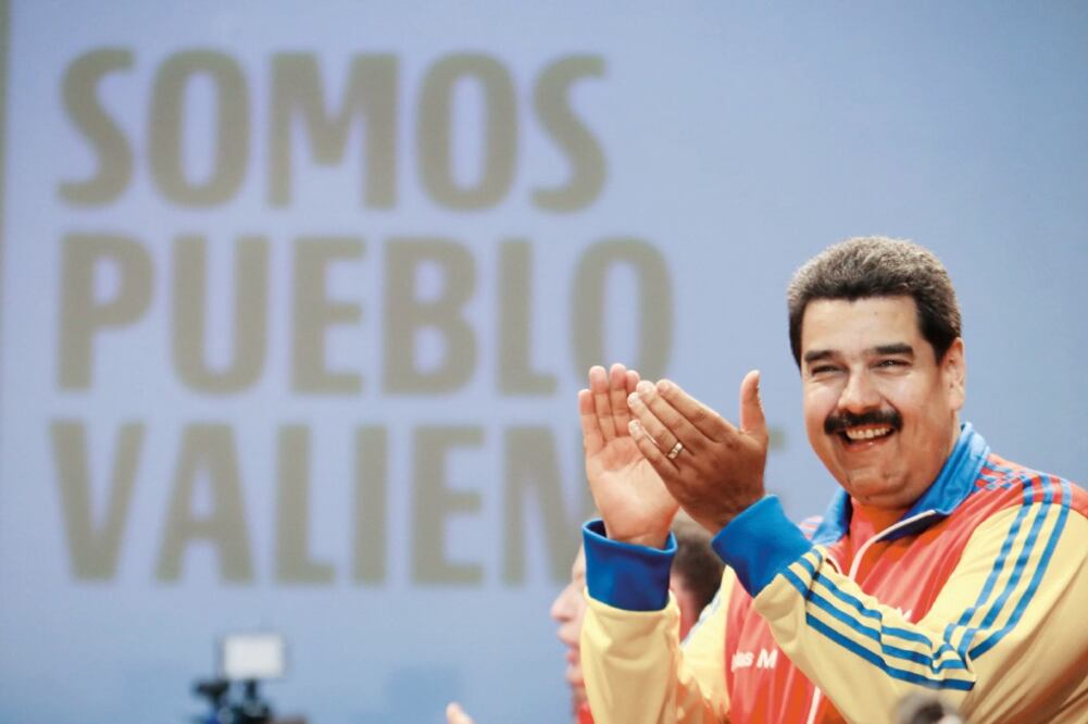 El presidente de Venezuela, Nicolás Maduro, durante una ceremonia de juramentación de candidatos el domingo pasado, en Caracas (XINHUA)