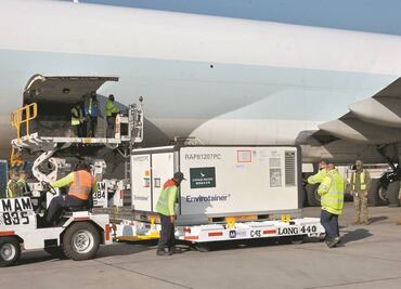 Van gobernadores por 20 millones de dosis