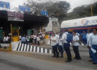 Quienes alteren o dañen vías de comunicación pueden ser sancionados con hasta 30 años de cárcel: FGR