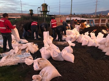 Tras lluvias, río Lerma inunda casas, cancha y áreas de cultivo