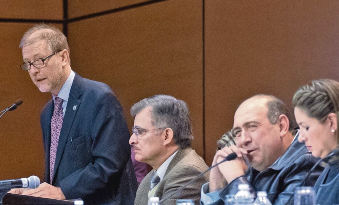 Reflexión. Representantes de ONG y de organismos como la ONU y la CNDH afirman que sólo un cuerpo de seguridad civil puede hacer frente a la violencia. Foto: GERMÁN ESPINOSA. EL UNIVERSAL