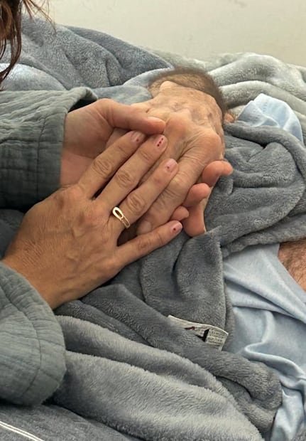 Silvia, hija de Jorge Lyle, compartió una foto de su padre, tomada esy¿te sábado, 13 de junio.
Foto: Instagram, vía @silvialyle