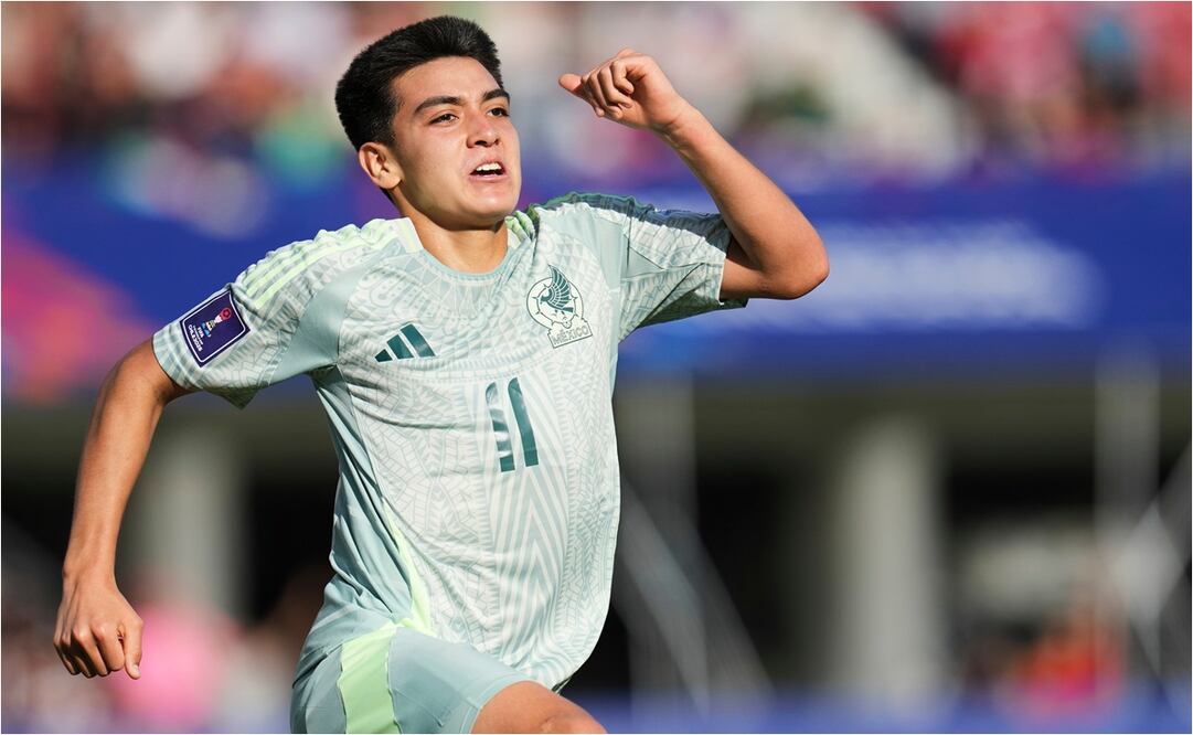 Gilberto Mora firmó un doblete ante España en el Mundial de Chile. FOTO: AP