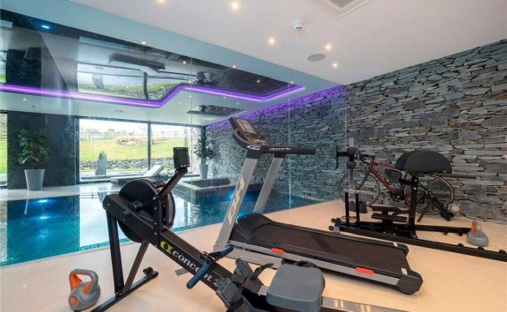 Así es la lujosa mansión de Cristiano Ronaldo en Manchester 