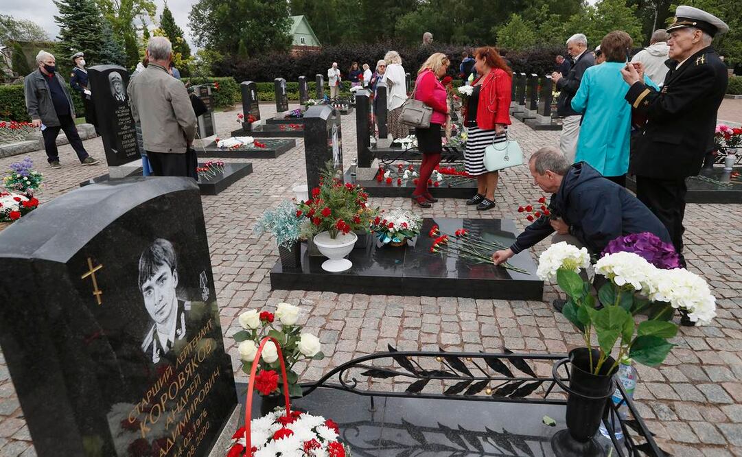 El "Kursk" fue localizado a 108 metros de profundidad en la madrugada del 13 de agosto (Foto: EFE)