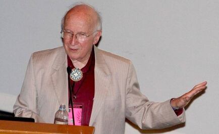 Nobel de Química Roald Hoffmann dicta conferencia en la UNAM