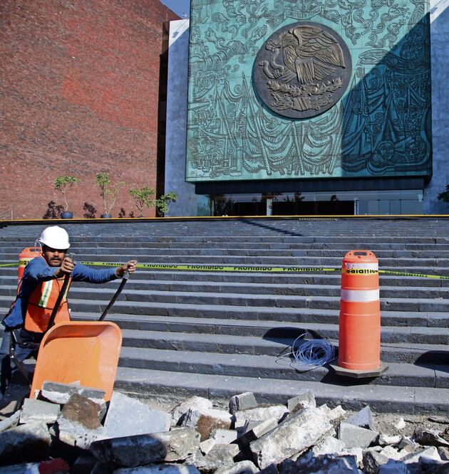 Poco más de 547 millones de pesos fueron utilizados para “chulear ” el recinto legislativo de San Lázaro, donde actualmente se llevan a cabo obras de remodelación. Foto: Carlos Mejía / EL UNIVERSAL