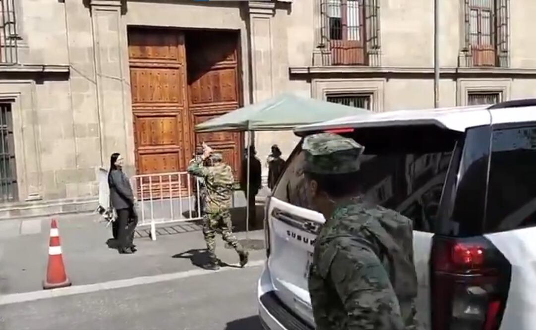La mandataria federal Claudia Sheinbaum convocó a su gabinete federal a una reunión en el tema migratorio. Foto: captura de pantalla