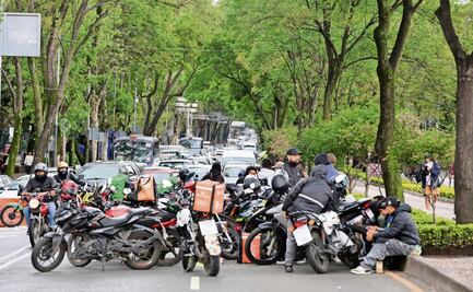 Protesta de repartidores de apps colapsa vialidades en la CDMX