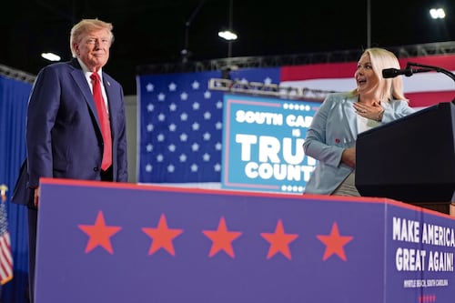 Cronología de la guerra comercial de Trump con Canadá; aranceles del 50% de Washington a Ottawa, la escalada más reciente