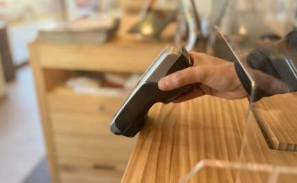 Bajarán cobro de comisiones al pagar con tarjeta en gasolineras; buscan incentivar pagos digitales y mejorar precios