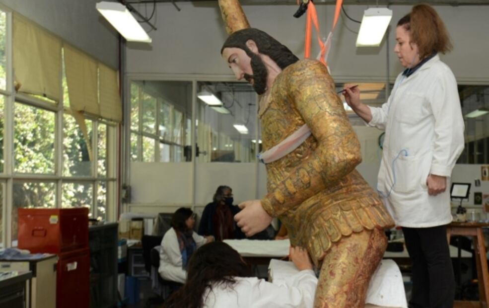 La escultura de Santiago Apostol se alista para regresar a Izúcar, Puebla