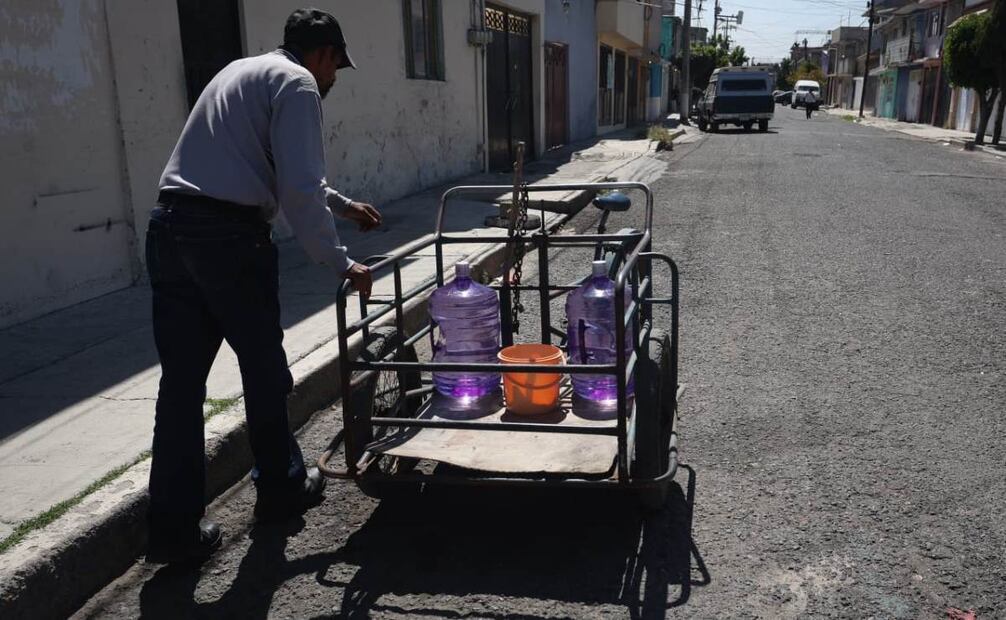 Lo que aún persiste es la obtención del agua de manera manual. 
Foto: Luis Camacho