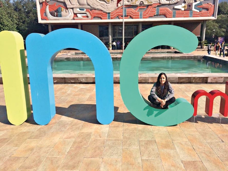Madeline Peña, 20 años, estudiante de Medicina de la Universidad Autónoma de Nuevo León dice que no votaría aunque sea la primera vez