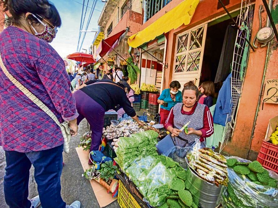 En los primeros seis meses del año se generaron 741 mil 592 plazas informales en México, de acuerdo con datos del Inegi. Foto: Archivo / EL UNIVERSAL