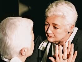 La galería de mi abuela, retrato de un lento adiós