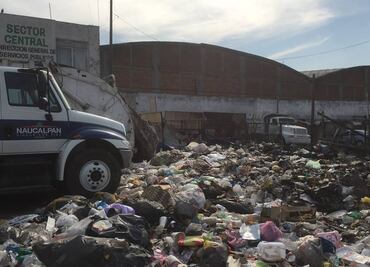 Sigue emergencia por basura en Naucalpan