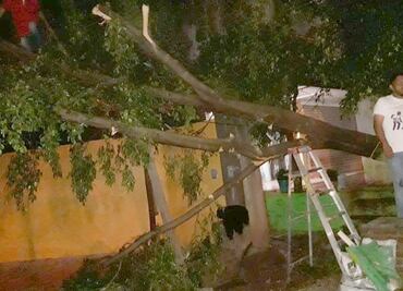 Lluvia y granizo dañan alrededor de 100 casas en Huajuapan