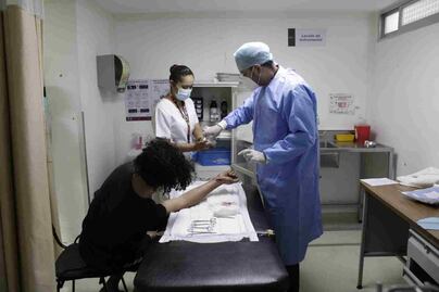 Hospital del Centro Histórico brinda atención médica gratuita a personas en situación vulnerable 