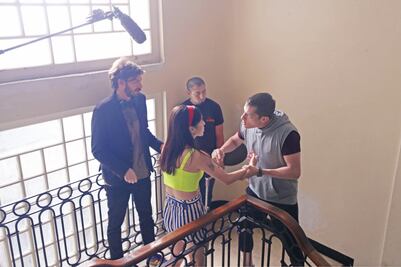 Retratan el amor en tiempos modernos