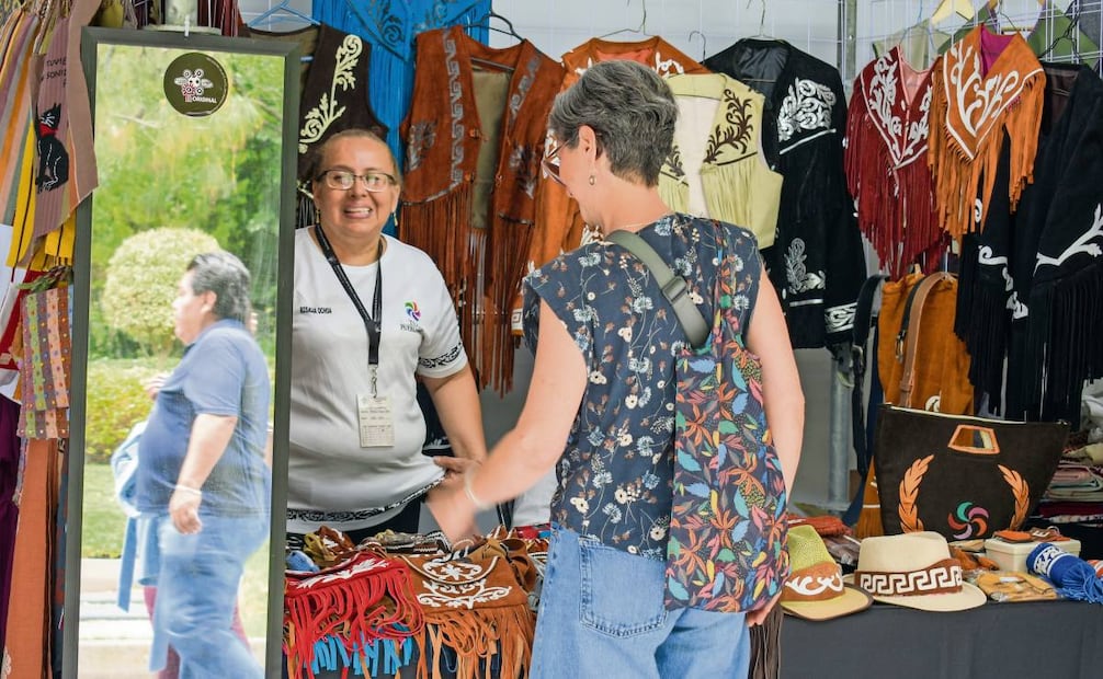 Desde 2021, Original impulsa el arte
textil; ayer cerró su edición especial. Foto: Santiago Cadena / EL UNIVERSAL