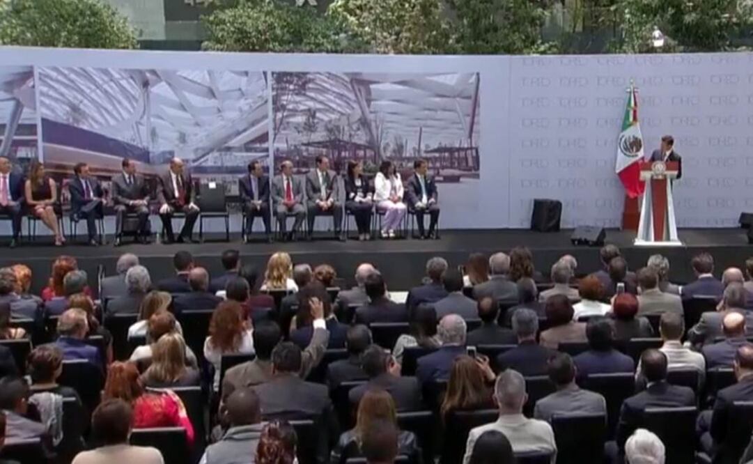 En la ceremonia, el Presidente destacó las inversiones en México gracias a las reformas estructurales.(Foto: Twitter @PresidenciaMX)