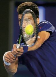 Djokovic y Federer, sin dificultades