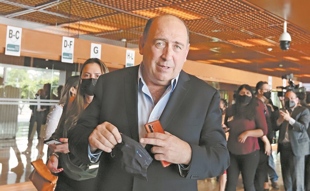 Rubén Moreira señaló que no debe alarmar que el Presidente de México le haya permitido el micrófono a su homólogo de Cuba. Foto: BERENICE FREGOSO. EL UNIVE