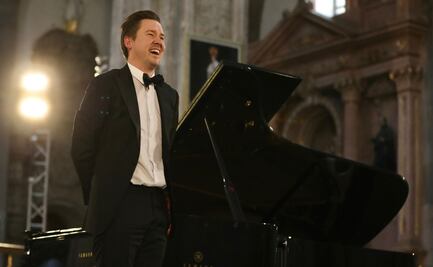 Valuntonis interpreta obras clásicas para piano en el Cervantino