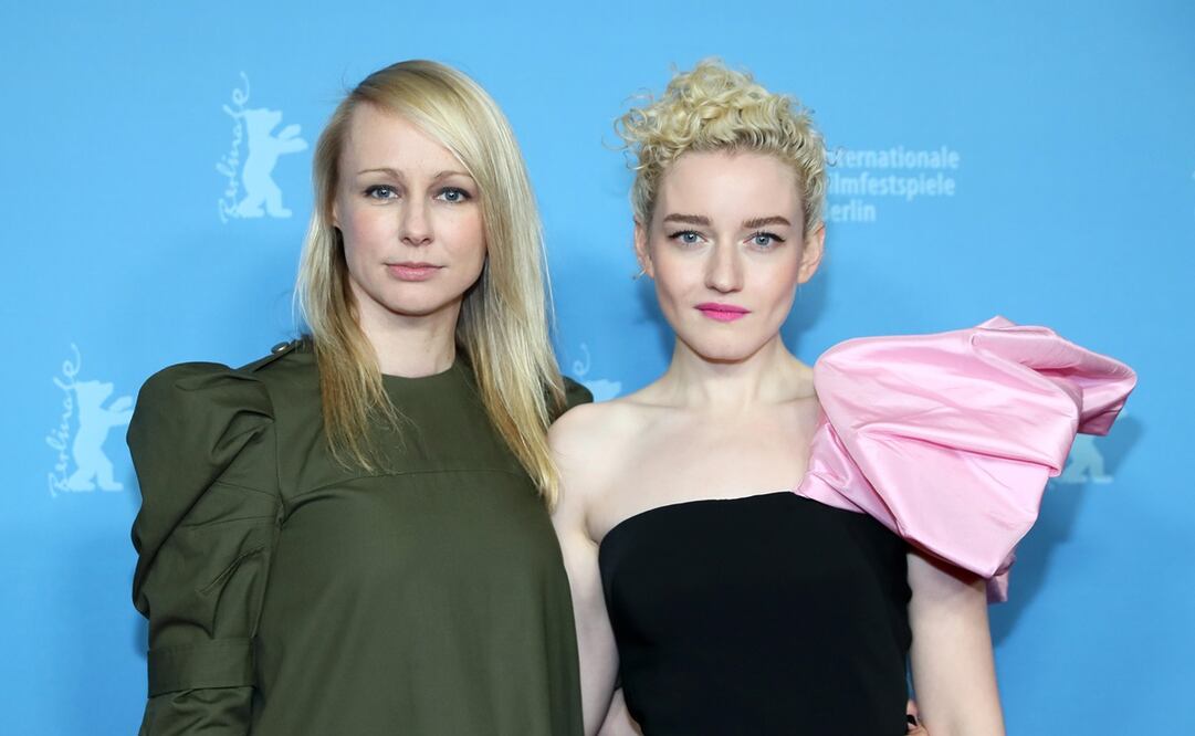 Kitty Green y Julia Garner. Foto: EFE