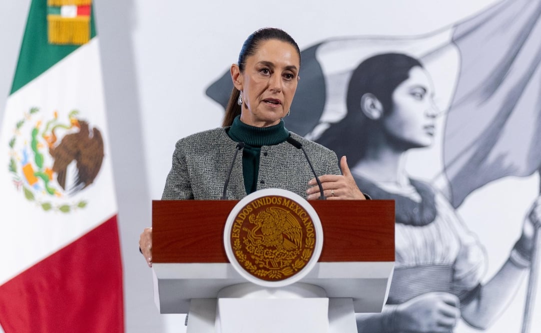 La presidenta Claudia Sheinbaum Pardo encabeza la conferencia de prensa matutina del 04 de julio, desde Palacio Nacional. Foto: Hugo Salvador / EL UNIVERSAL