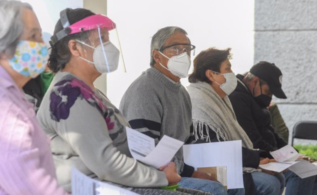 Estos son los 10 centros de vacunación contra Covid-19 que abrirán hoy y mañana en CDMX