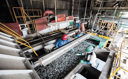 Vitro compra negocio de vidrio plano en EU 