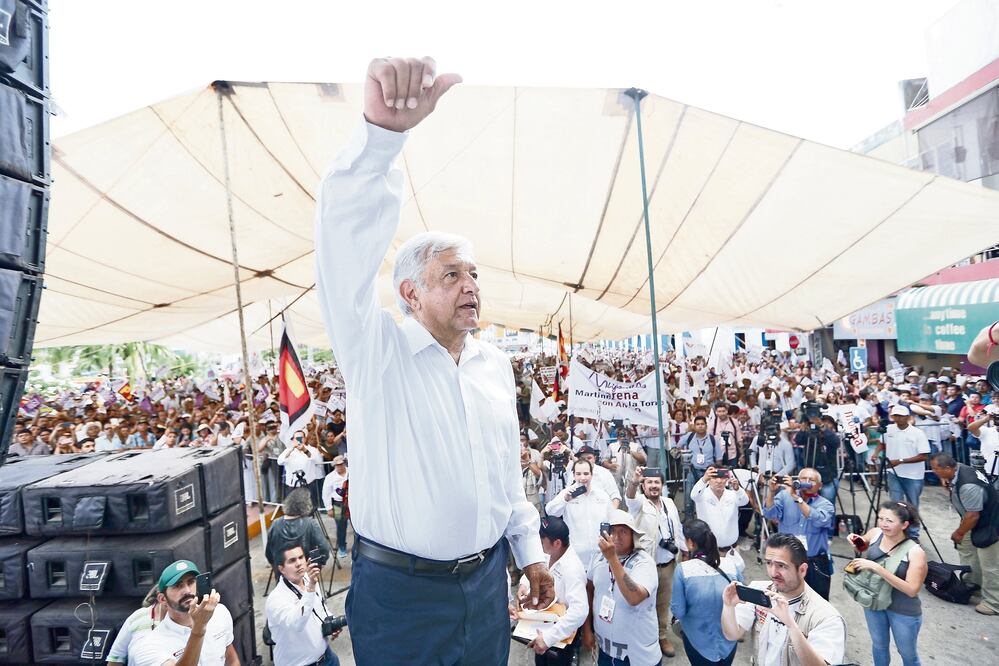 coalición Juntos Haremos Historia, Andrés Manuel López Obrador, se reunió ayer con simpatizantes en Martínez de la Torre, Veracruz (VALENTE ROSAS. EL UNIVERSAL)