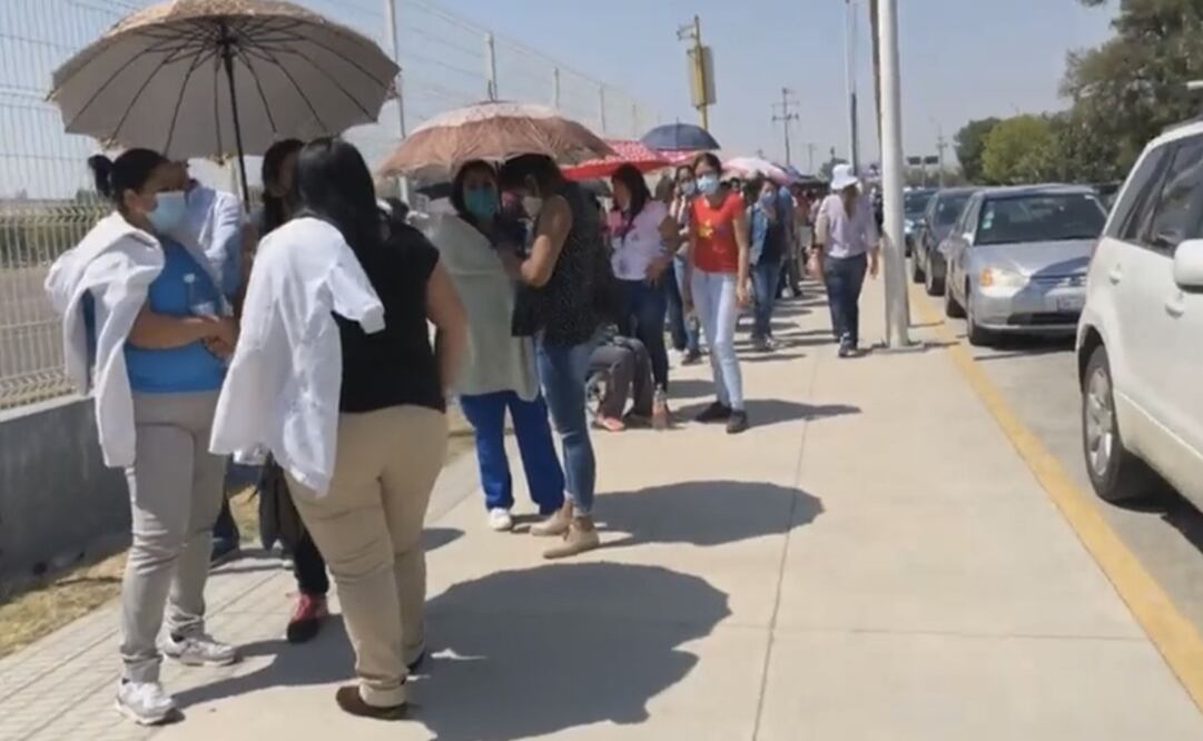 Los médicos no lograron ser inmunizados, ya que el número de vacunas no contemplaba a este sector. Foto: Especial 